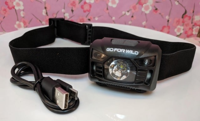 Top 5 Best Metal Detectors For The Beach